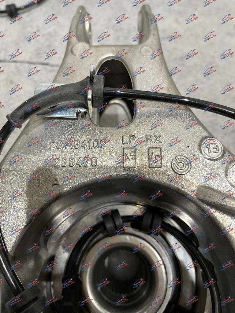 Ferrari F12 Gtc4 Lusso California Rear Wheel Hub Oem Part Number: 238470 Hub