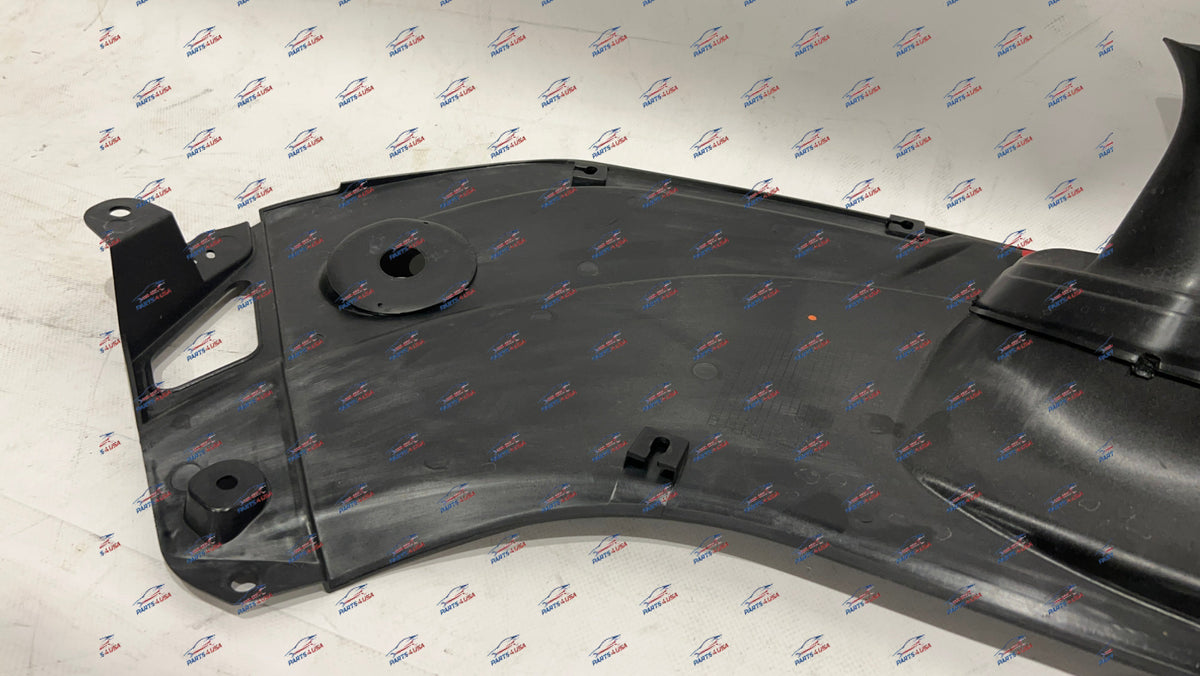 Ferrari F8 Tributo Compl Center Cosmetic Cover Part Number: 866627