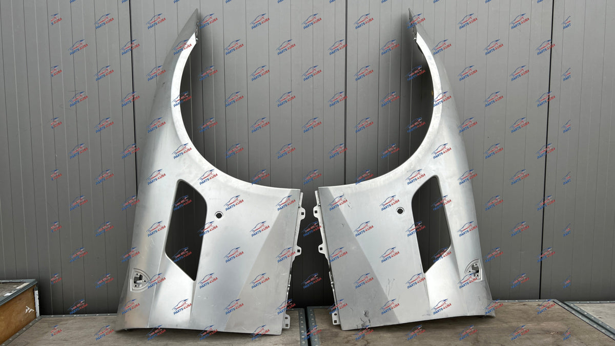 Ferrari Gtc4 Lusso Front Fender L + R Oem Part Number: 86520111