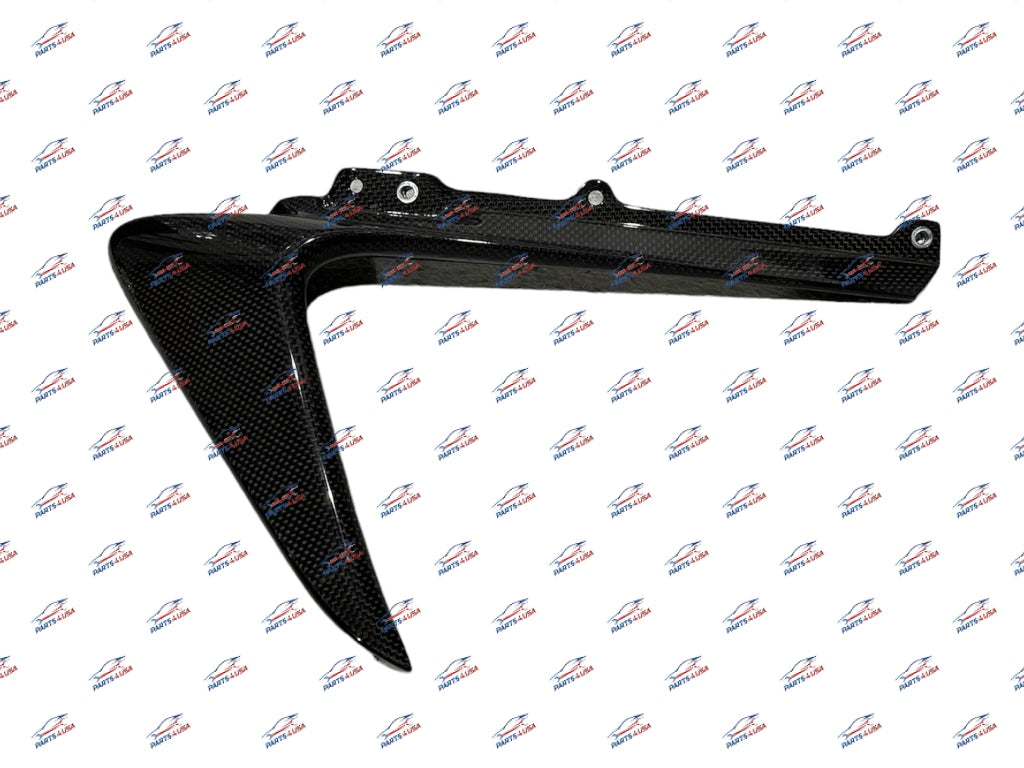 Ferrari Pista Rh Lateral Under-Chin Element Carbon Part Number: 807968 Bumper