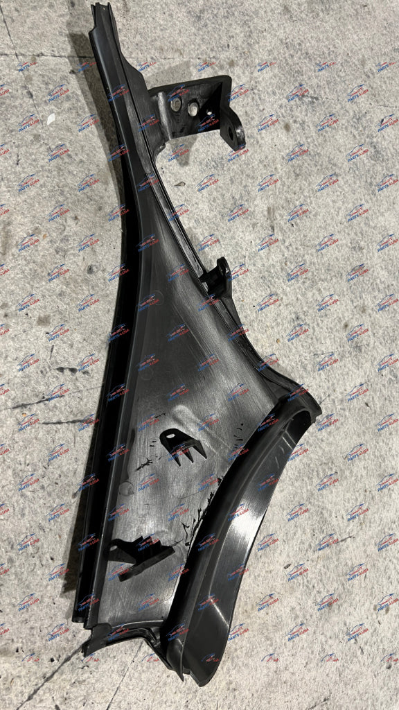 Ferrari Portofino Headlight Plastic Bracket Lh Oem Part Number: 0782313 Bracket