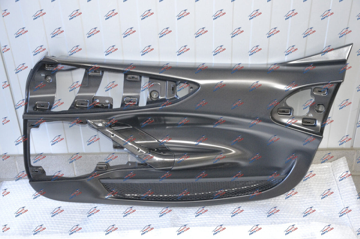 Ferrari SF90 Stradale Door Trim cover Carbon fiber OEM Part number: 876212 876167 - Carbon fiber door trim