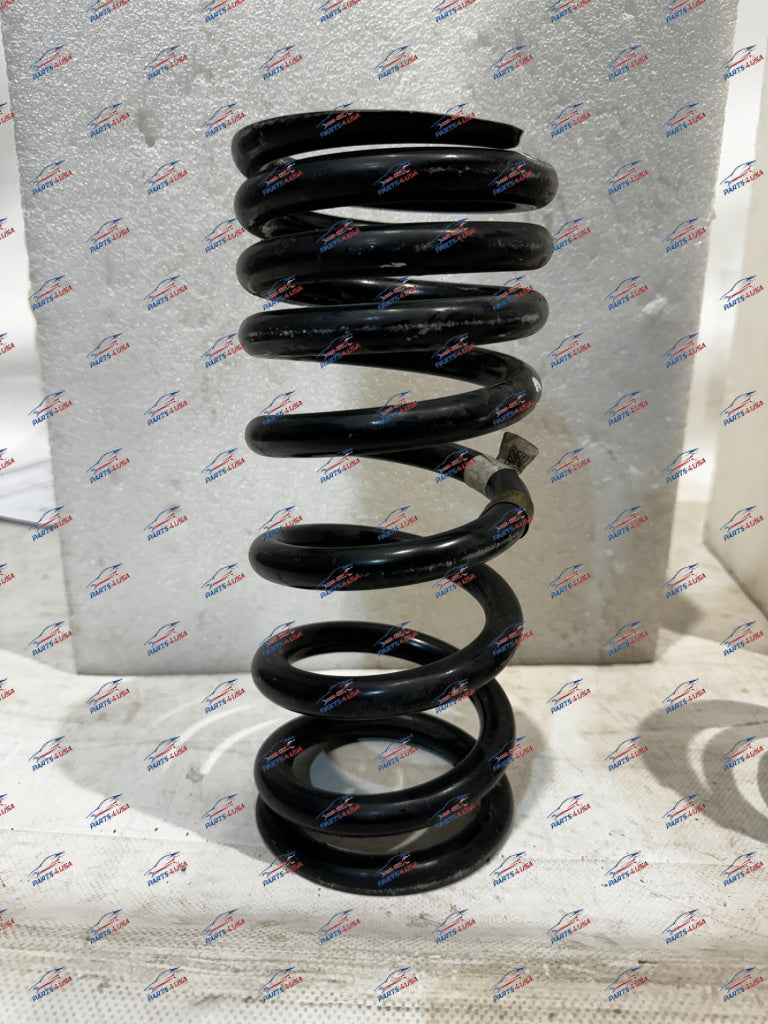 Ferrari SF90 Stradale Rear suspension spring OEM Part number: 790580 - Suspension Spring