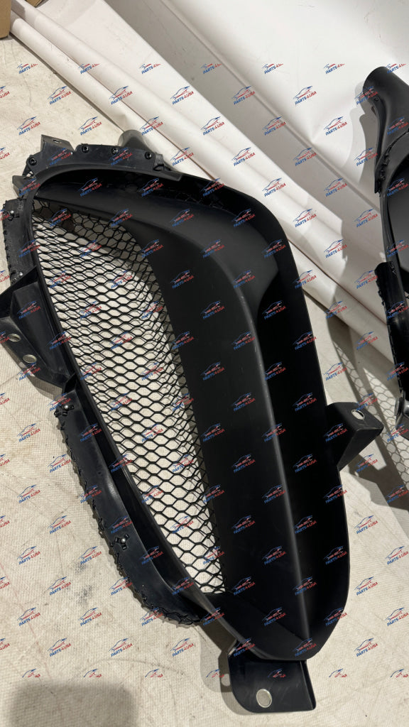 Ferrari SF90 Stradale spider Rear Air vent Quarter panel OEM Part number: 862277 862235 - Air intake