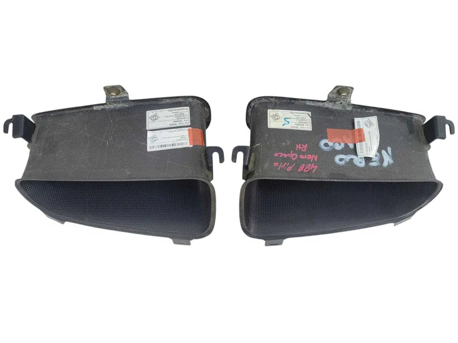 Ferrari 488 PISTA Insert Rear bumper carbon, OEM, Part number: