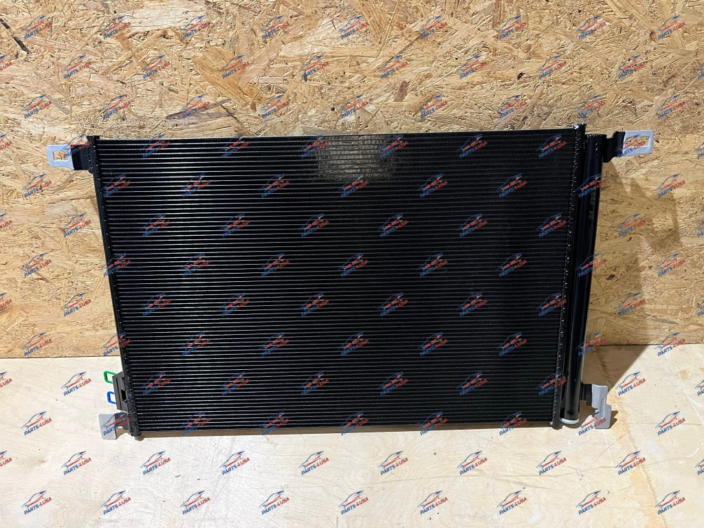 Lamborghini Audi Vw A/C Condenser 4M0816441 Radiator