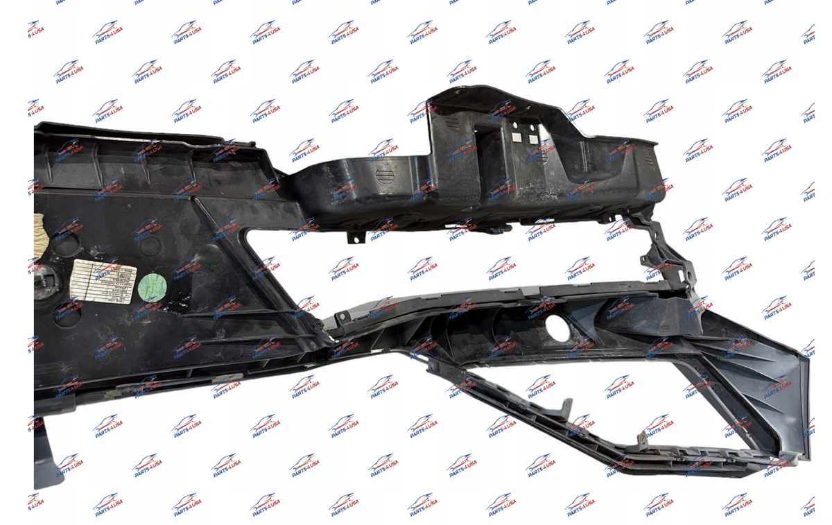 Lamborghini Aventador S Rear bumper OEM Part number: 470807309F 470807301AR 470807301AD - Rear bumper