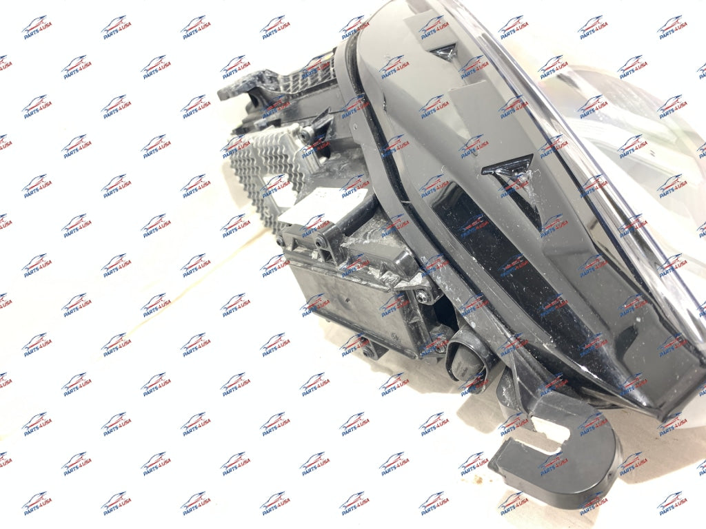 Lamborghini Huracan Headlight L + R Part Number: 4T0941004 Headlight