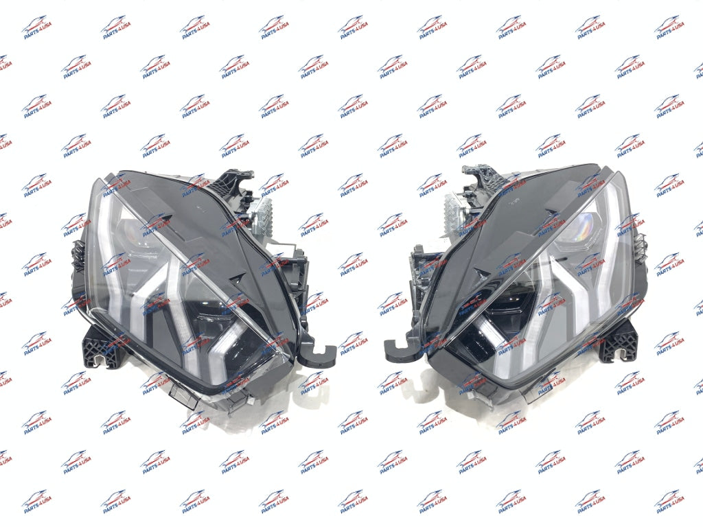 Lamborghini Huracan Headlight L + R Part Number: 4T0941004 Headlight