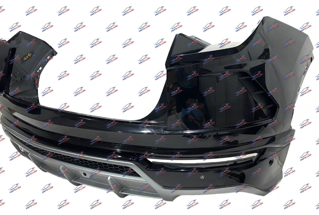 Lamborghini Urus Rear Bumper Complete Oem Part Number: 4Ml807511A Rear