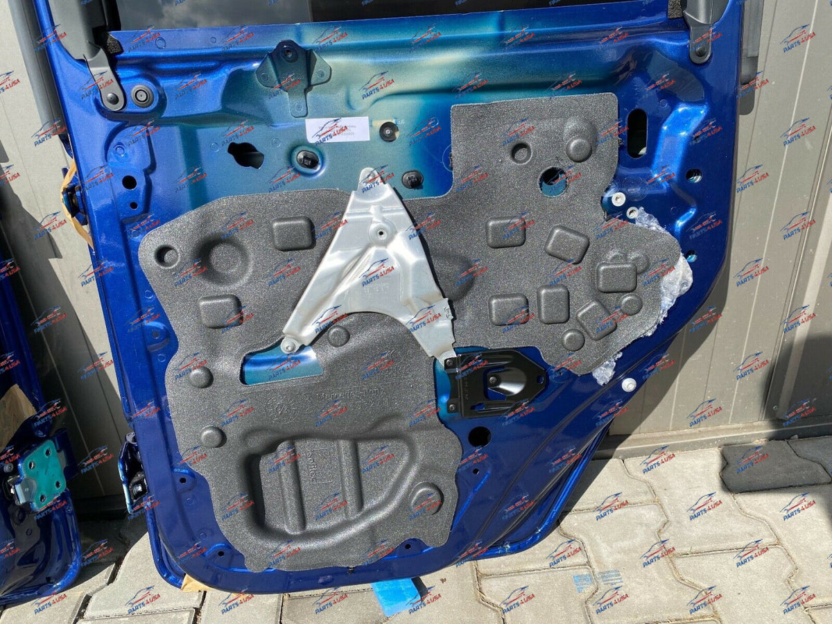 Mercedes Benz Amg G63 W463 Rear Door L + R Part Number: 4637308200003
