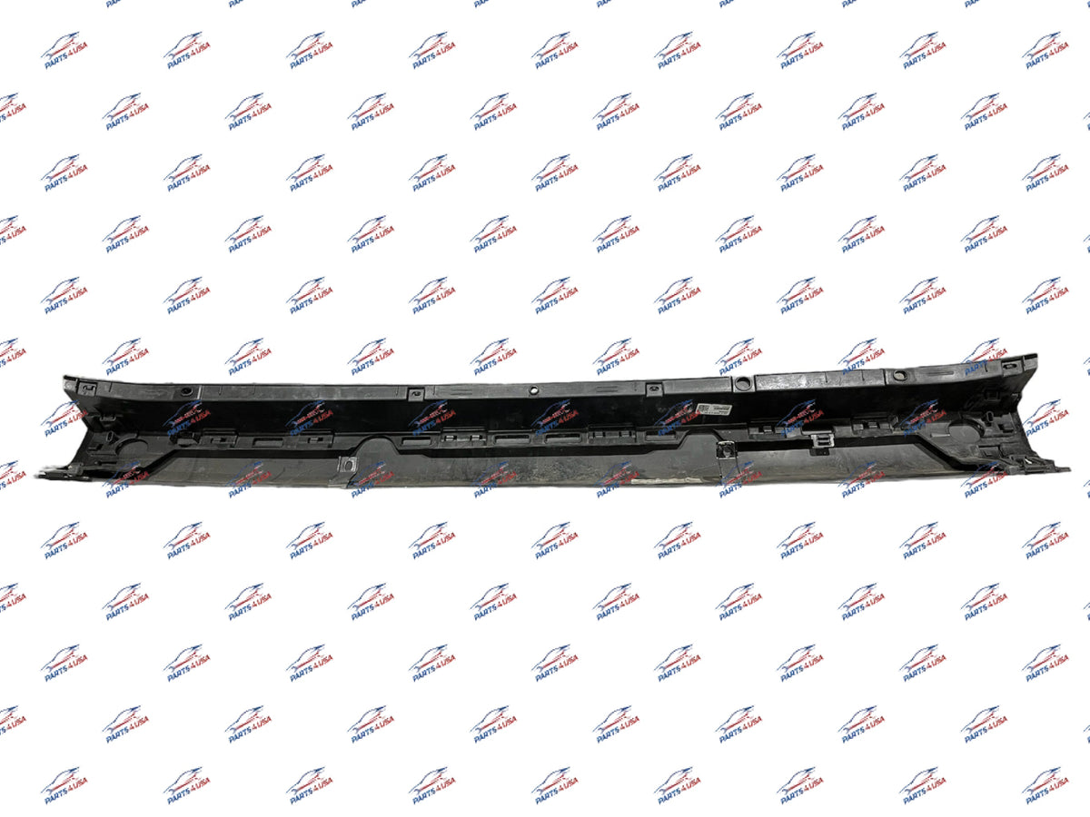 Mercedes Benz Sprinter Oem Rear Bumper A9078851100 A9078801800 A9078851900 Bumper