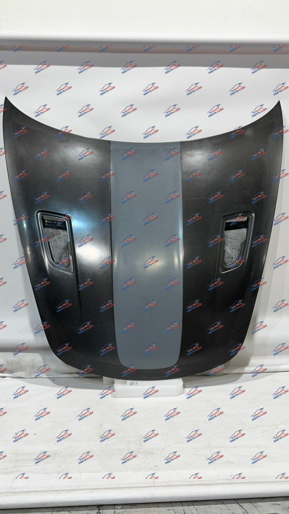Porsche GT2RS / GT3RS fenders and front hood Carbon OEM Part - Front hood