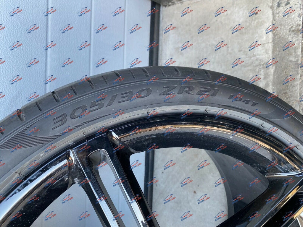 Porsche Taycan Wheels And Tires Set Part Number: 9J1601025Aa