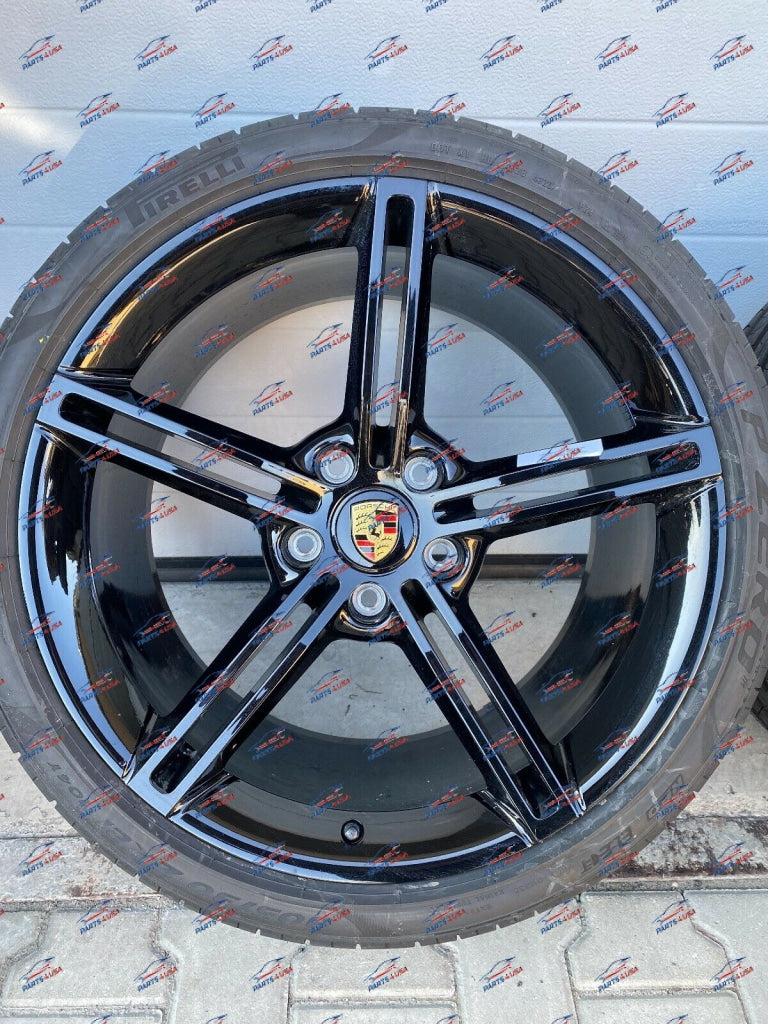 Porsche Taycan Wheels And Tires Set Part Number: 9J1601025Aa