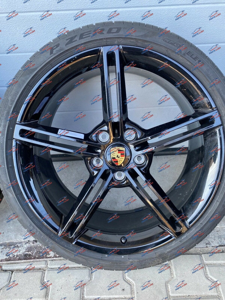 Porsche Taycan Wheels And Tires Set Part Number: 9J1601025Aa