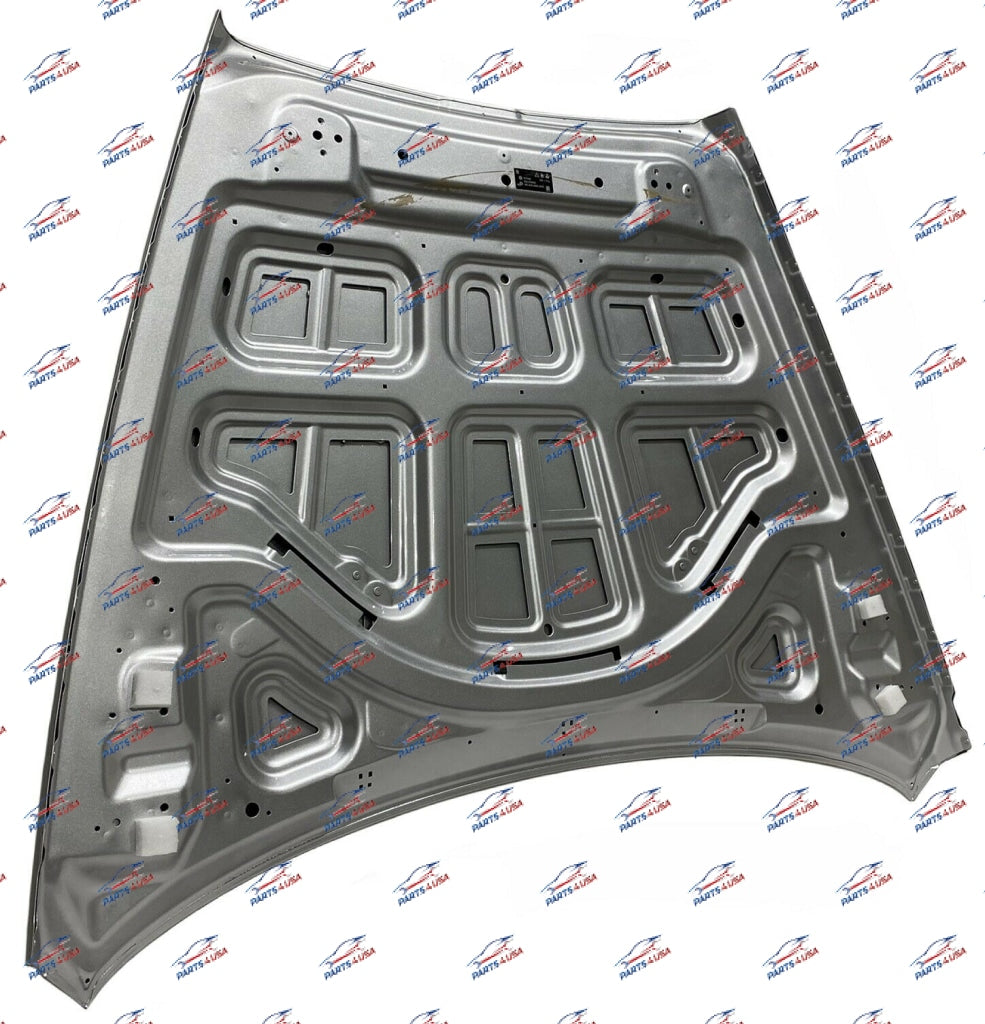 Rolls Royce Cullinan Front Bonnet Part Number: 41007450196