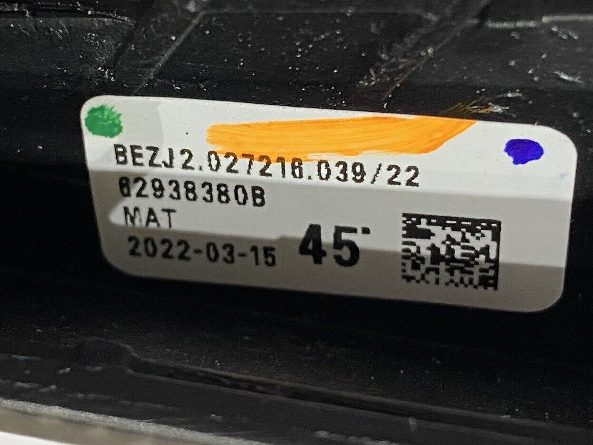 Porsche 992 CARBON steering wheel cover, OEM, Part number: 62938380B