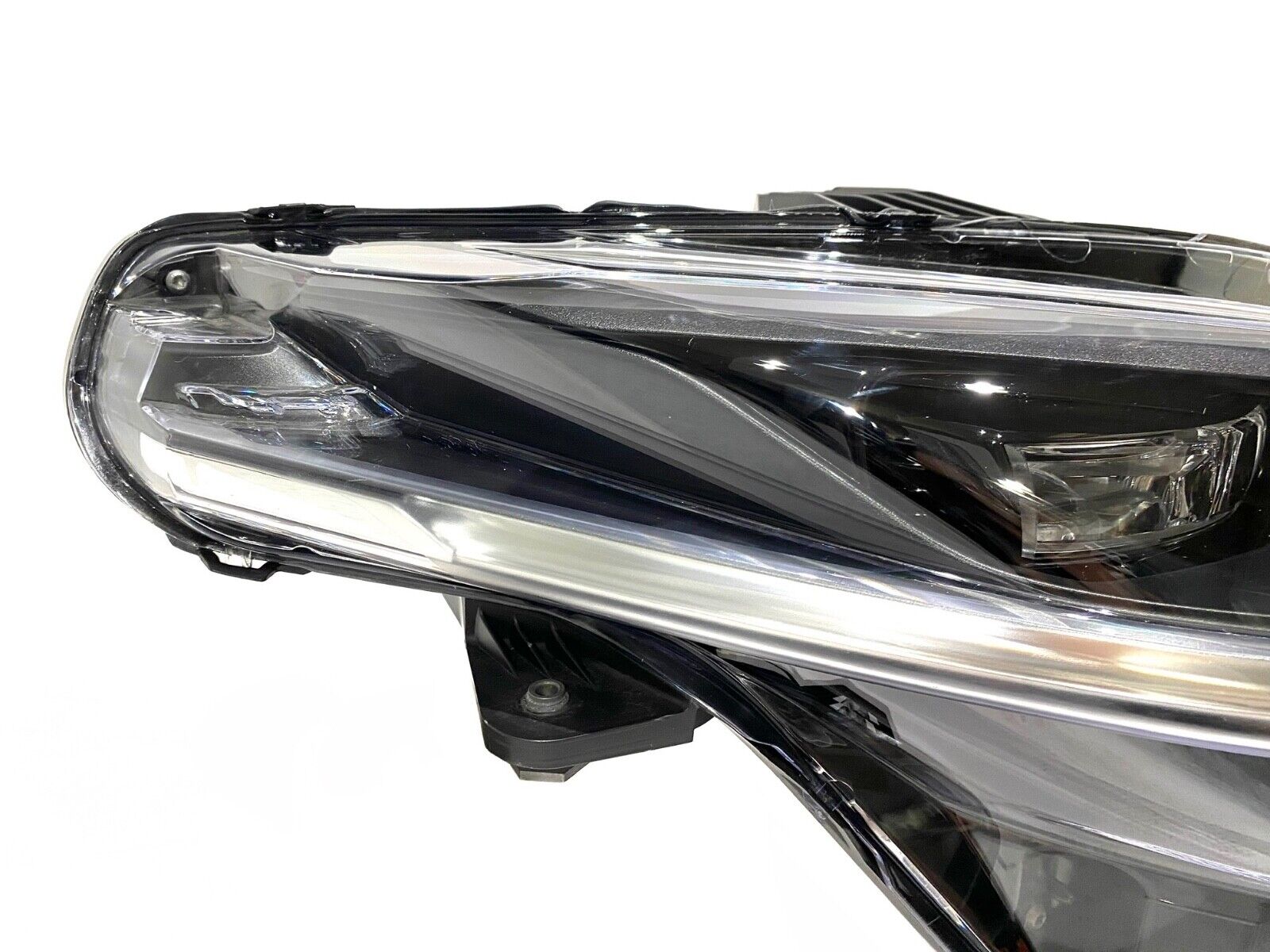 Ferrari Rome RH Headlight US Spec, OEM, Part number: 904370