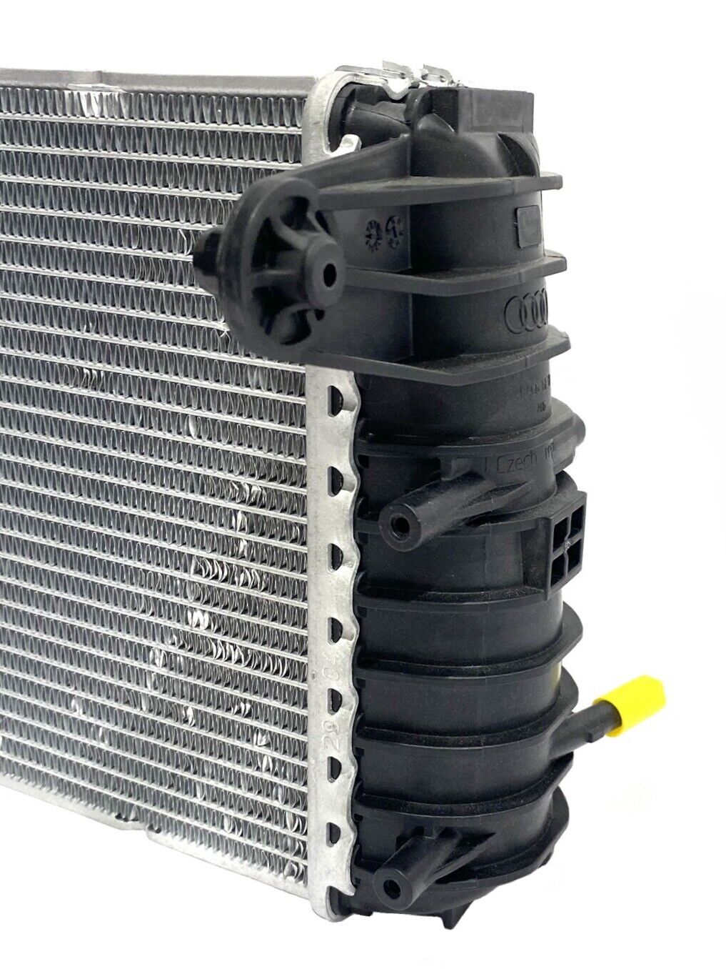 Lamborghini Huracan Water Radiator sideblade RH, OEM, Part number: 4S0121212B