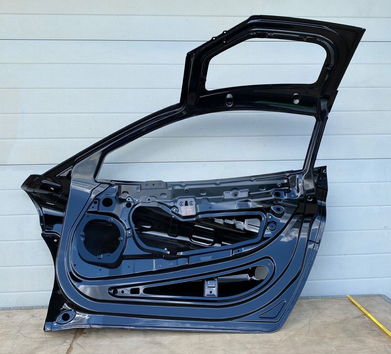 McLaren 720s coupe RH door cover, OEM, Part number: 14AC450CP