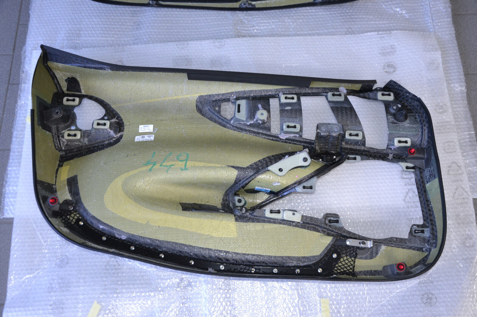 Ferrari SF90 Stradale Door Trim cover Carbon fiber OEM, Part number: 876212 876167