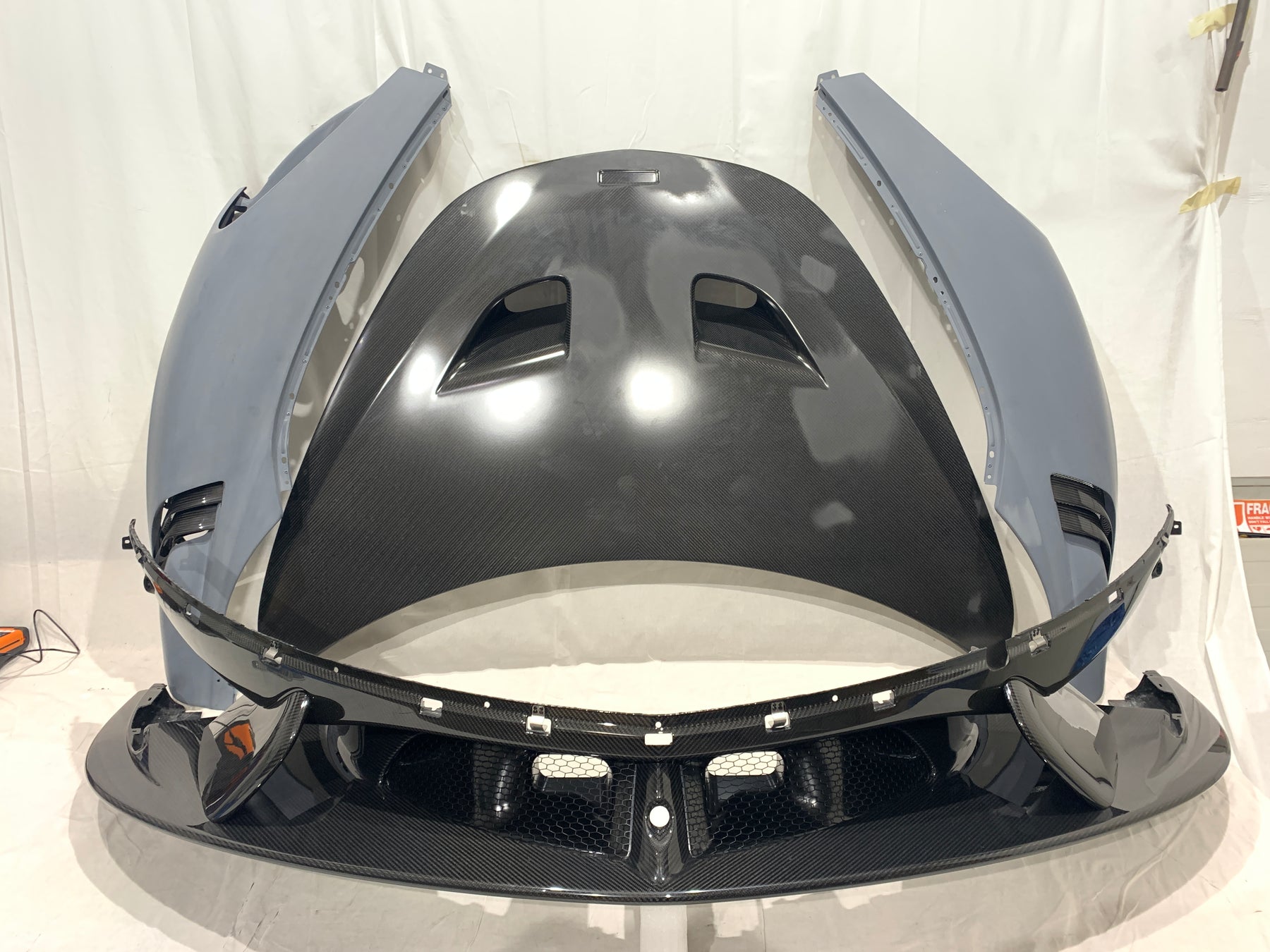 McLaren 620r Package front end complete, OEM Part