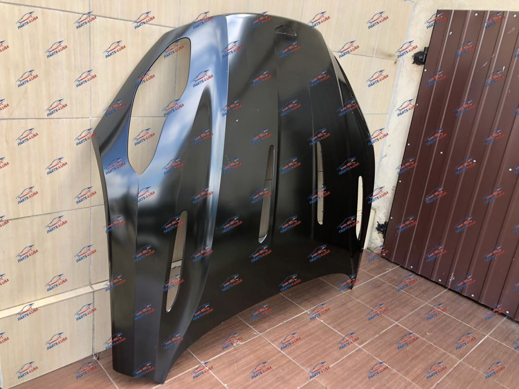 Aston Martin Db11 V12 Front Hood Part Number: