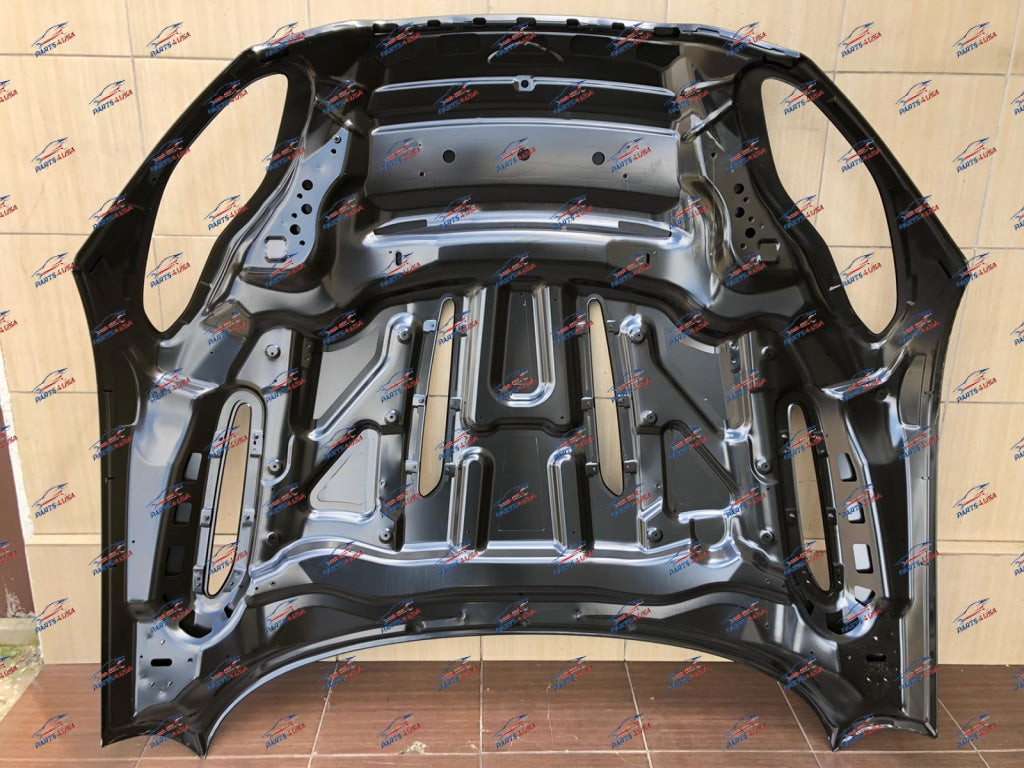 Aston Martin Db11 V12 Front Hood Part Number: