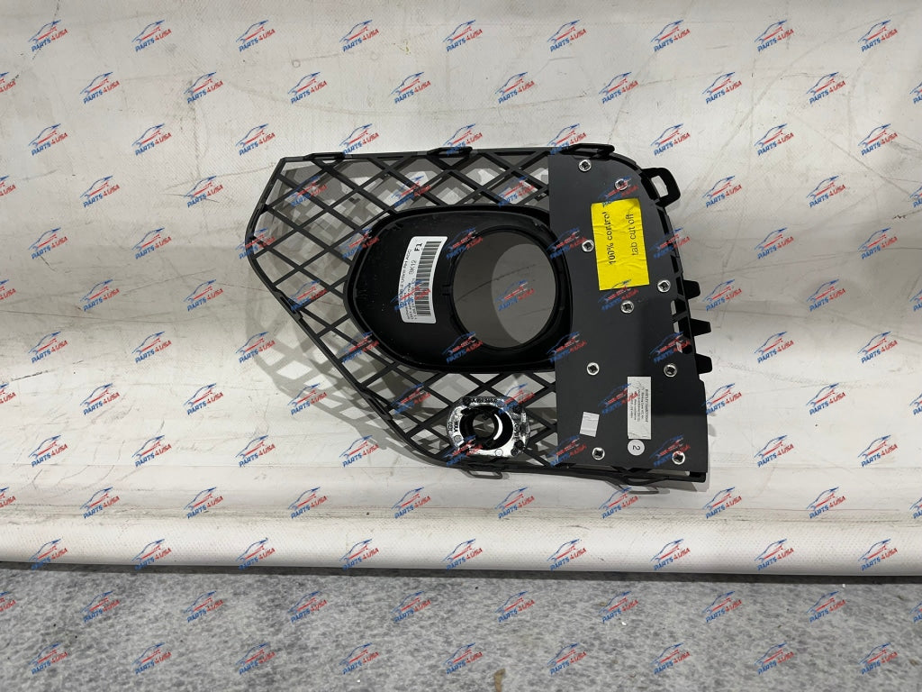 Bentley Bentayga Oem Rh Grill 36A807894F Bumper