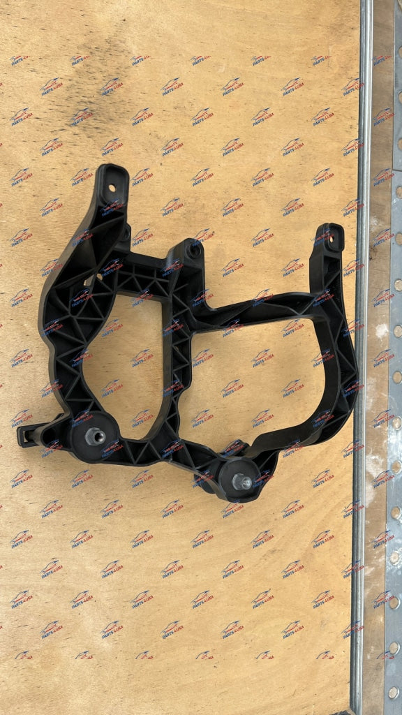 Bentley Bentayga Front Headlight Bracket Left Side Oem