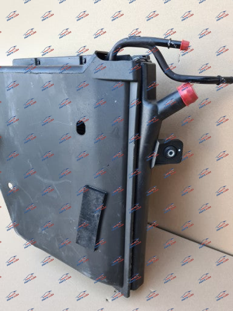 Ferrari 458 Italia / Spider Water Radiator Complete Rh Oem Part 270265