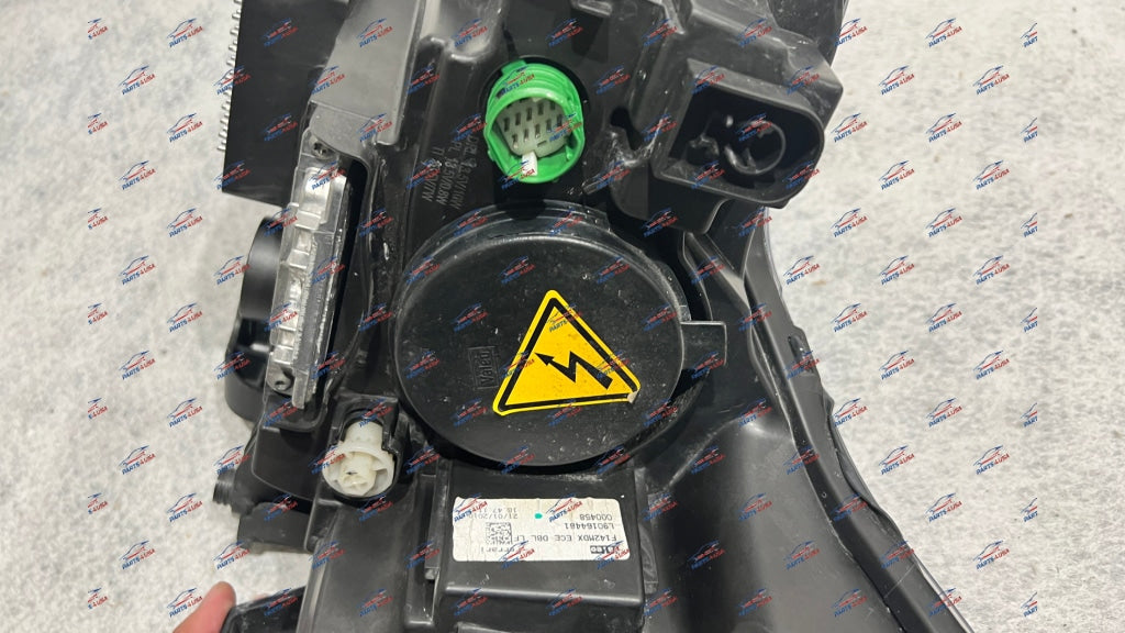 Ferrari 488 Headlight Rh Oem Part Bixenon Number: 803966
