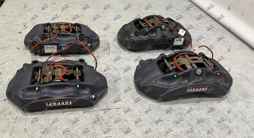 Ferrari California Brake Set Caliper And Brake Pads Of 4 Oem Part