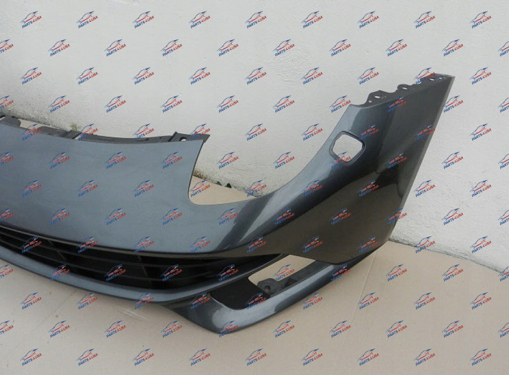 Ferrari F12 Berlinetta Front Bumper With Grill Part Number: 85496310
