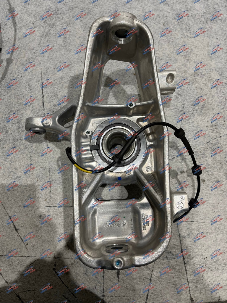 Ferrari F12 California Rh Front Wheel Hub Oem Part Number: 237286 Hub