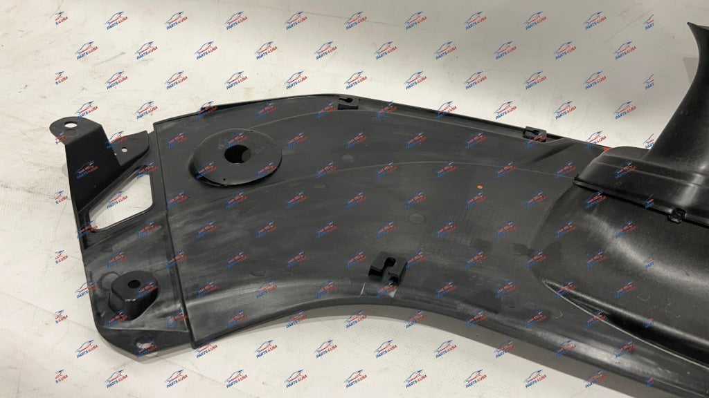 Ferrari F8 Tributo Compl Center Cosmetic Cover Part Number: 866627