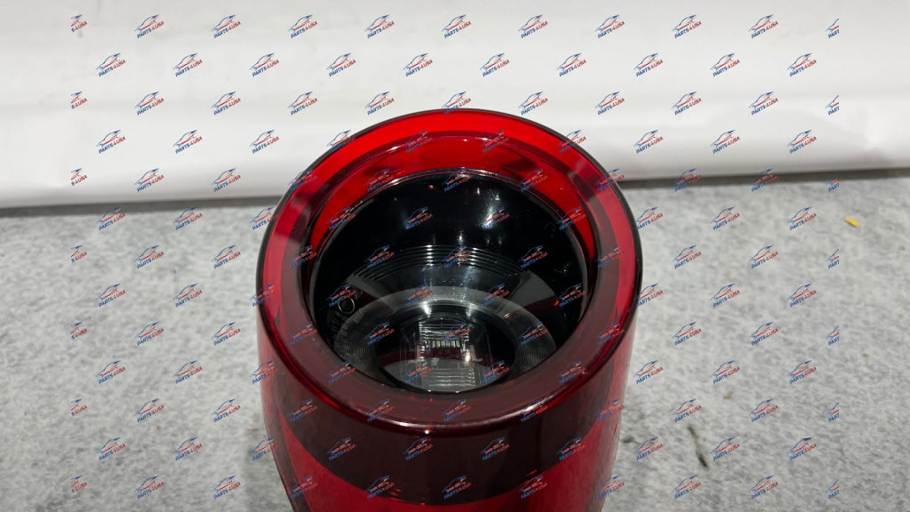 Ferrari F8 Tributo / Spider Inner Tail Light Lh Oem Part Number: 322258