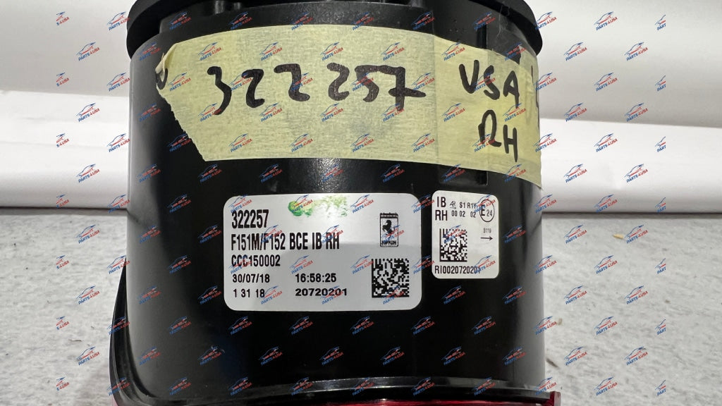 Ferrari F8 Tributo / Spider Inner Tail Light Rh Oem Part Number: 322257