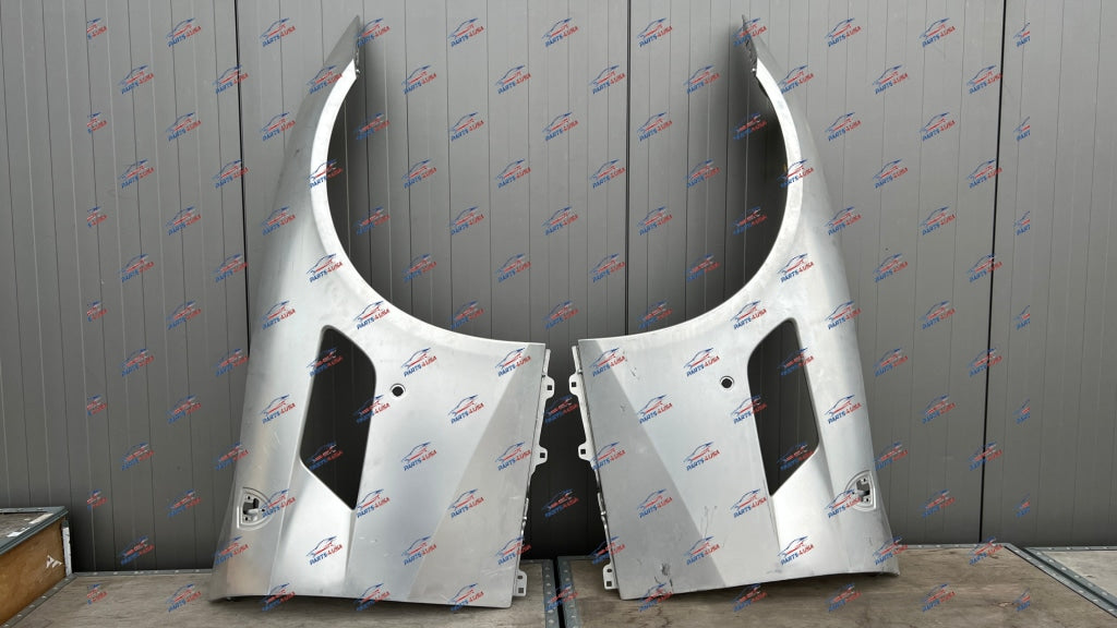 Ferrari Gtc4 Lusso Front Fender L + R Oem Part Number: 86520111