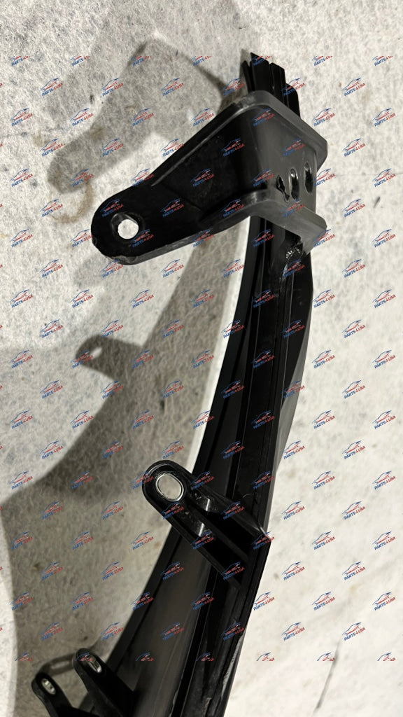Ferrari Portofino Headlight Plastic Bracket Lh Oem Part Number: 0782313 Bracket
