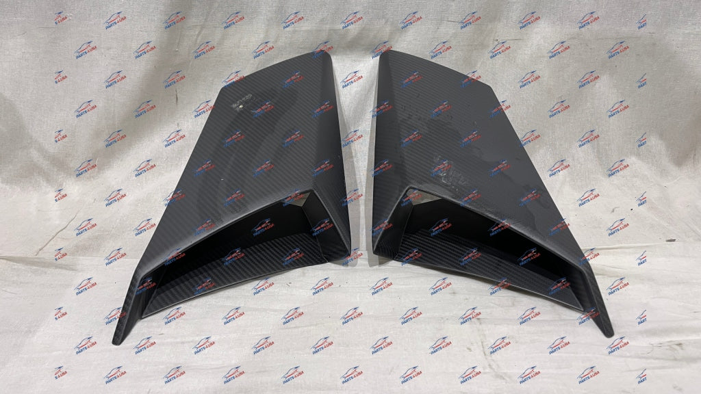 Lamborghini Aventador Air Duct Conveyor L + R Carbon Part Number: 470122194