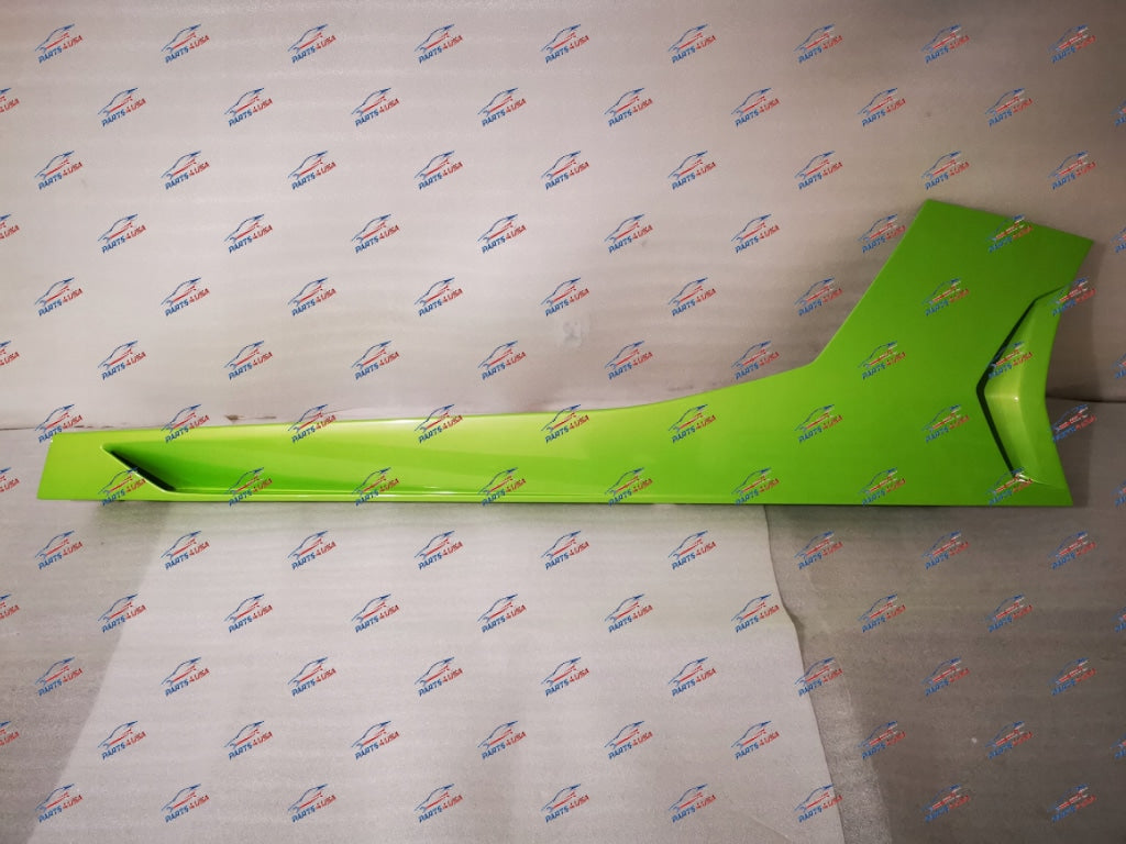 Lamborghini Aventador Side Skirt Left Side Part Number: 470853563