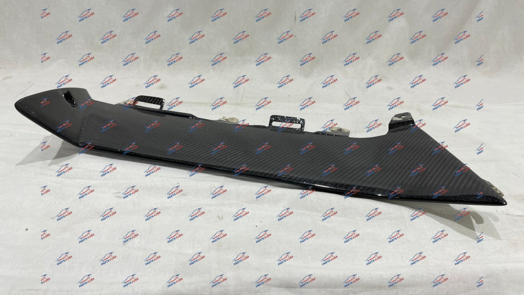 Lamborghini Aventador Side Skirt Ornament Carbon Rh Part Number: 470854776B