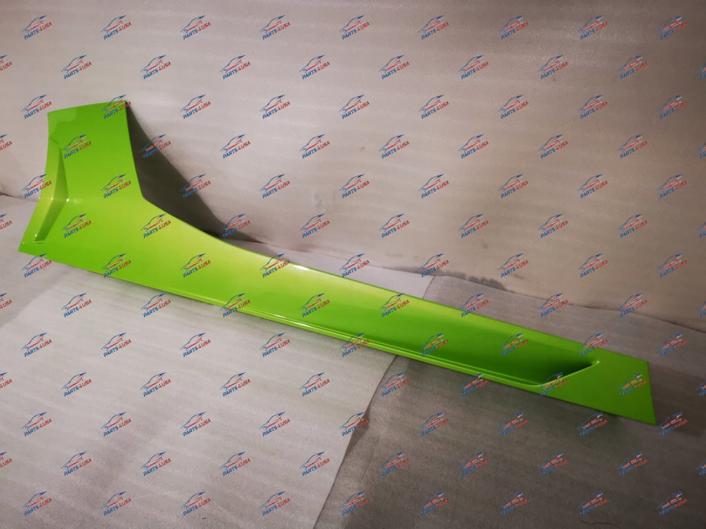 Lamborghini Aventador Side Skirt Right Side Part Number: 470853563C
