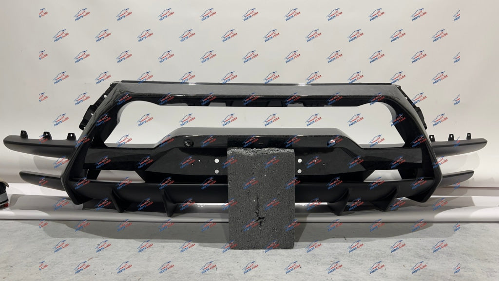 Lamborghini Huracan Performante Rear Bumper With Diffuser Oem Part Number: 4T0807155B