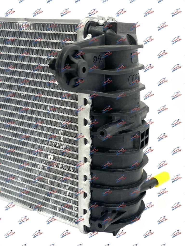 Lamborghini Huracan Water Cool Radiator Right Side Part Number: 4S01212B