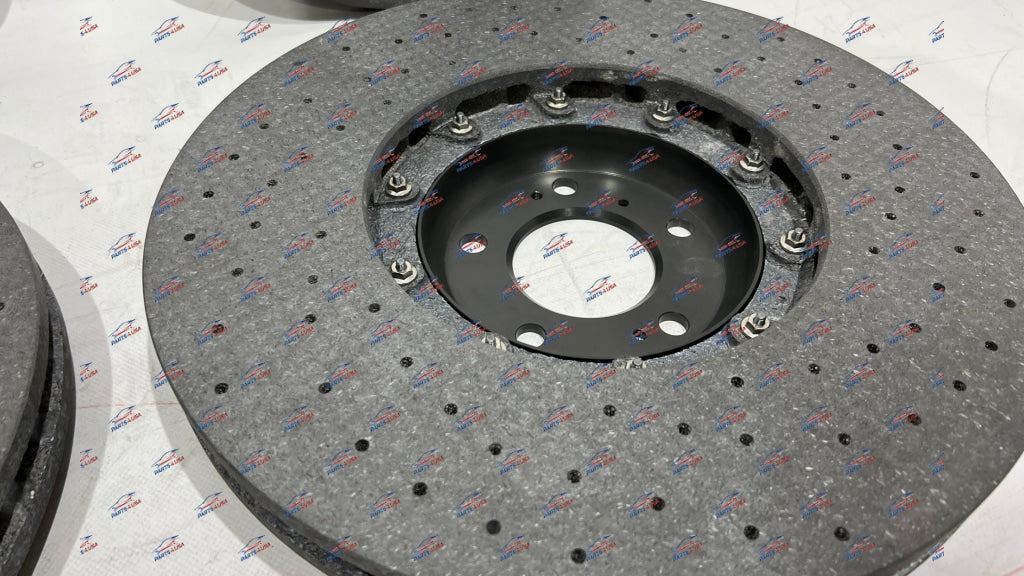 Lamborghini Urus Ceramic Brake Disc And Pads Set Part Number: 4M0615302B