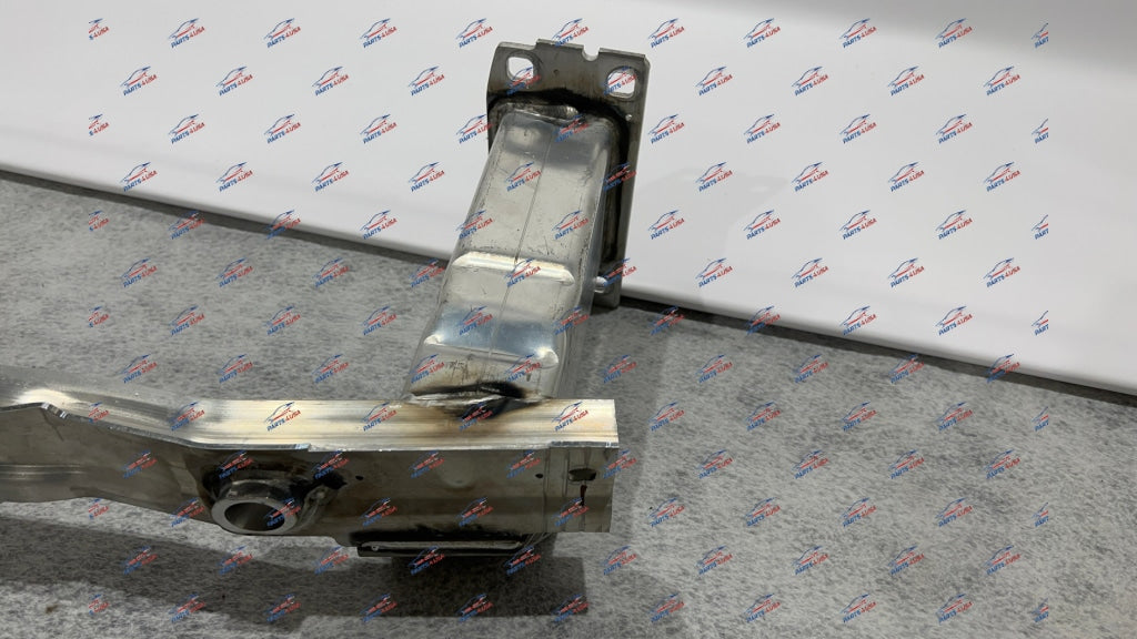 Lamborghini Urus Front Reinforcement Bar Part Number: 4Ml807109A