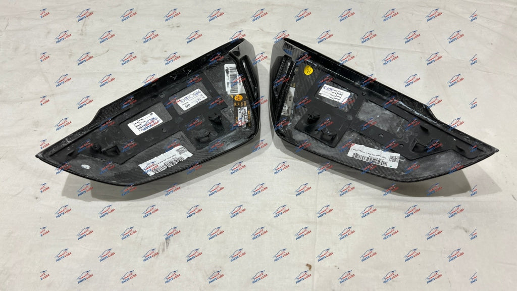 Lamborghini Urus Mirror Cover Carbon Fiber Part Number: 4Ml857527A